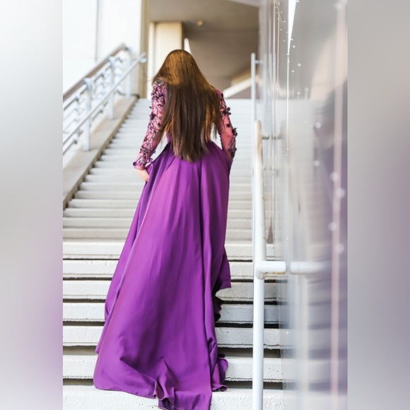 Maxi Purple prom/engagement dress - Picture 3 of 4